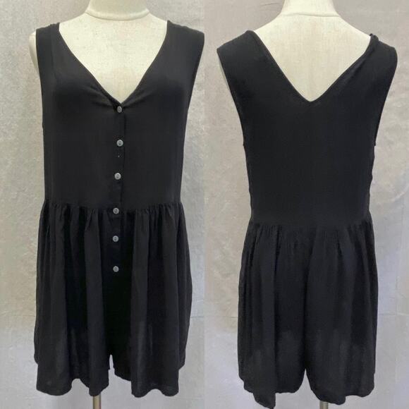 ECOTE Urban Outfitters Drapey Carlin Romper size small - Picture 2 of 15